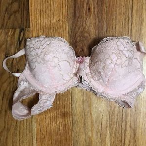 Demi bra underwire